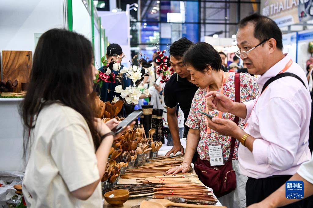 百老汇游戏网站